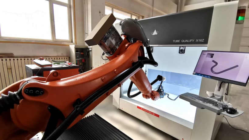 Tube Qualify三维光学弯管测量系统用于弯管在线自动化检测.jpg Tube Qualify三维光学弯管测量系统用于弯管在线自动化检测.jpg
