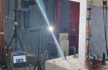 基于3D-DIC全场应变测量技术的混凝土-钢板结构抗剪性能测试